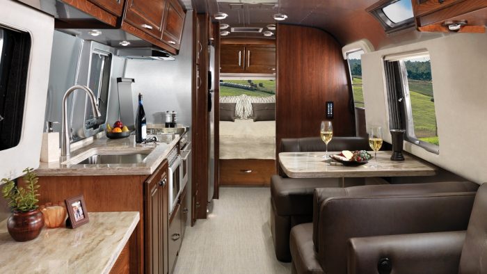 Floor Plans | Classic | Travel Trailers | Airstream